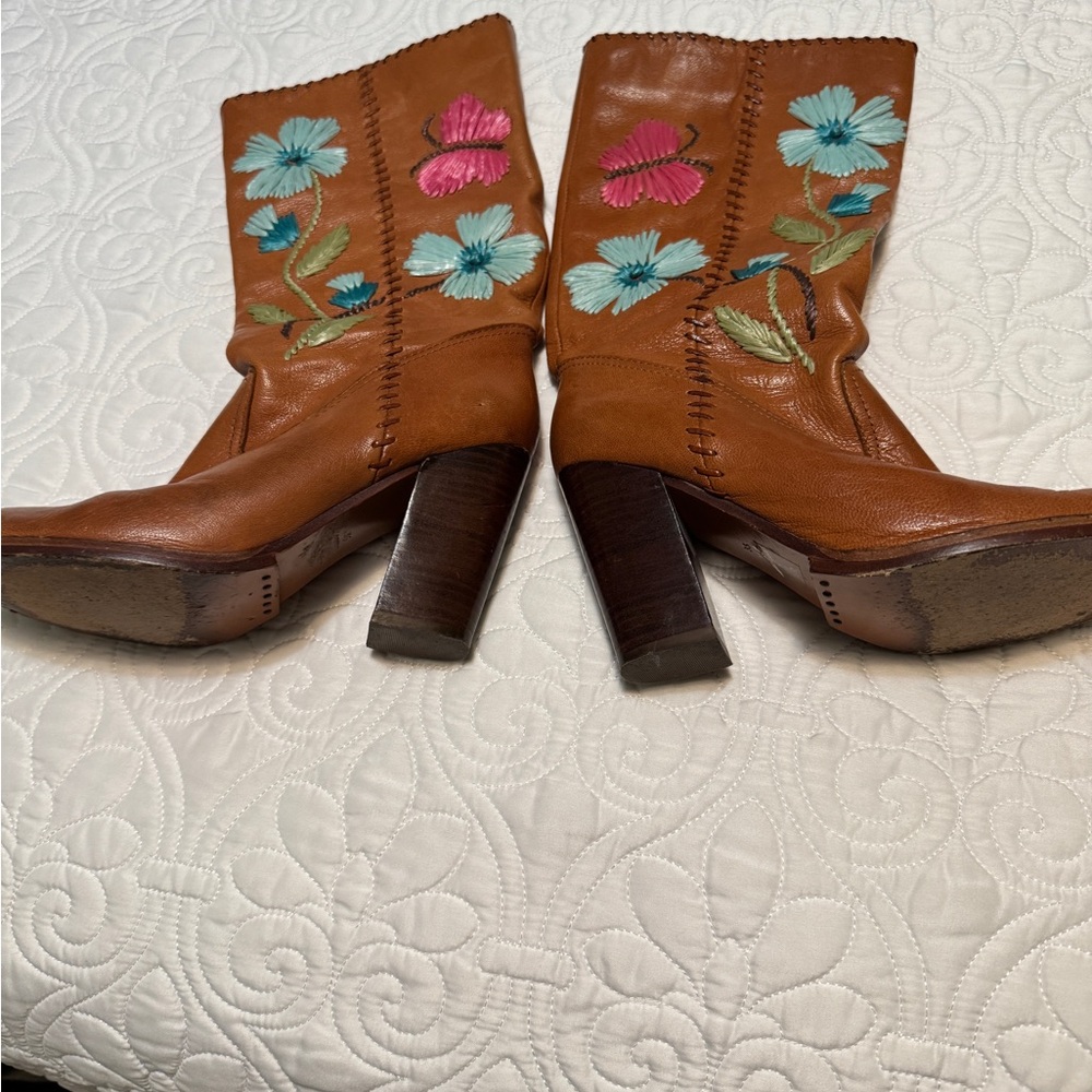 Embroidered Tan Leather Boots